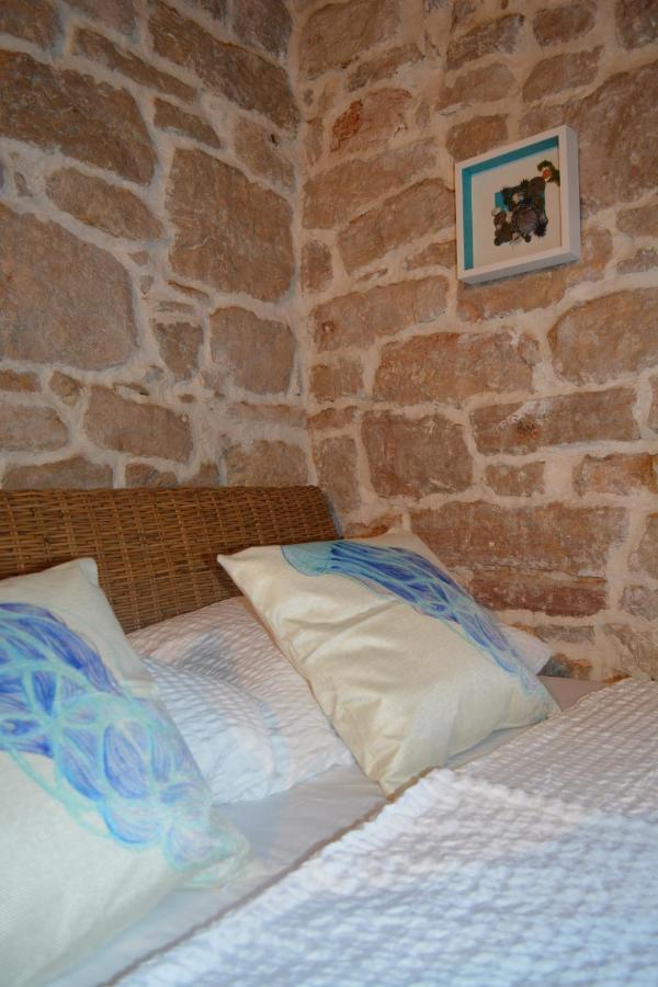 Villa Most Tisno Buitenkant foto