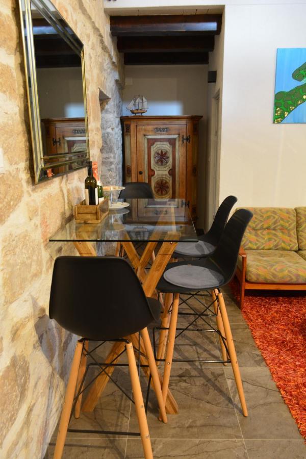 Villa Most Tisno Buitenkant foto